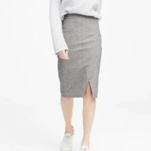 Banana Republic Wrap Front Pencil Skirt - Gray/Black Plaid Size 0